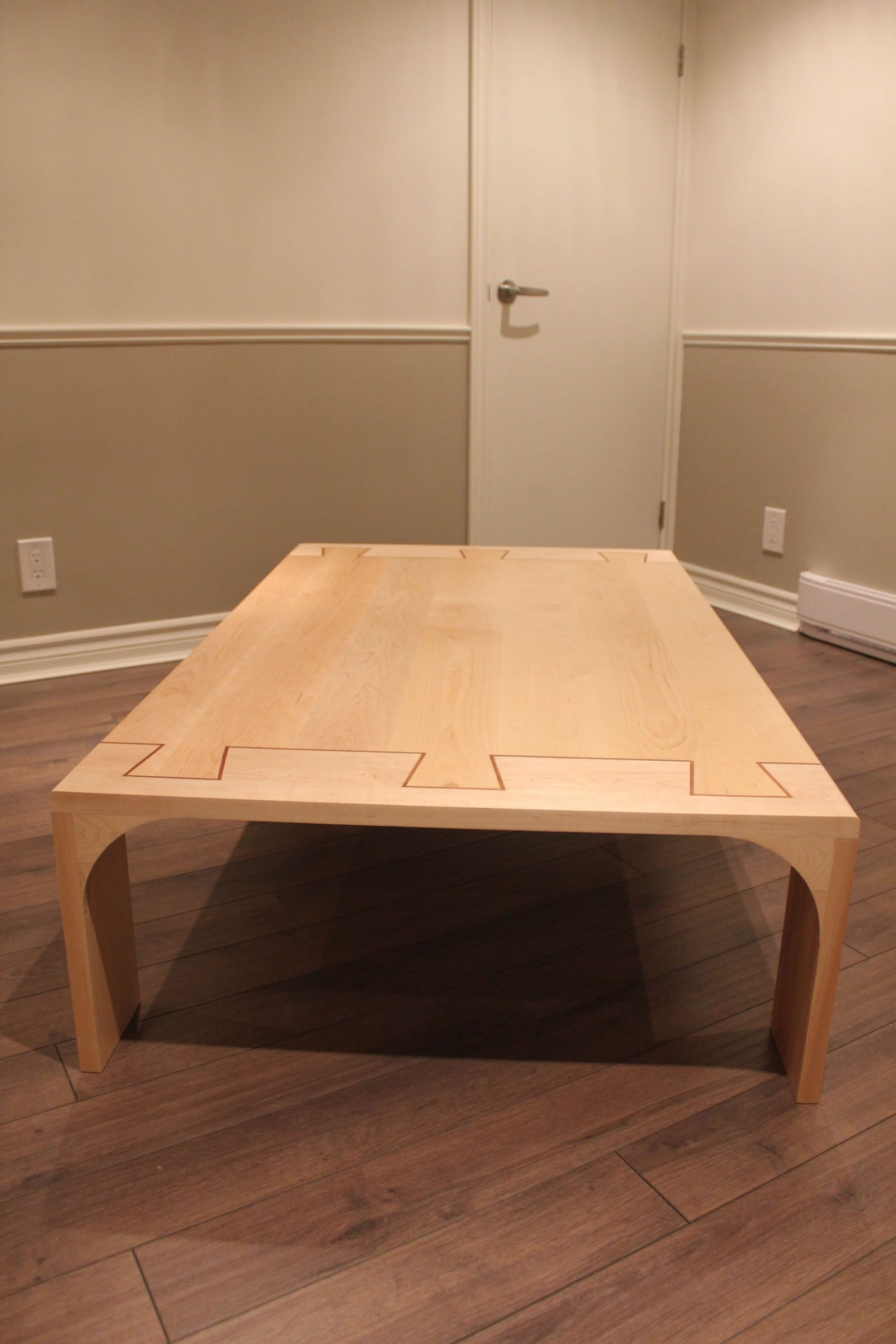 215-Japanese-Table